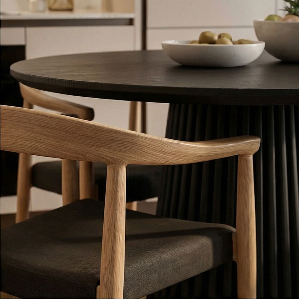 Interior Partner Small